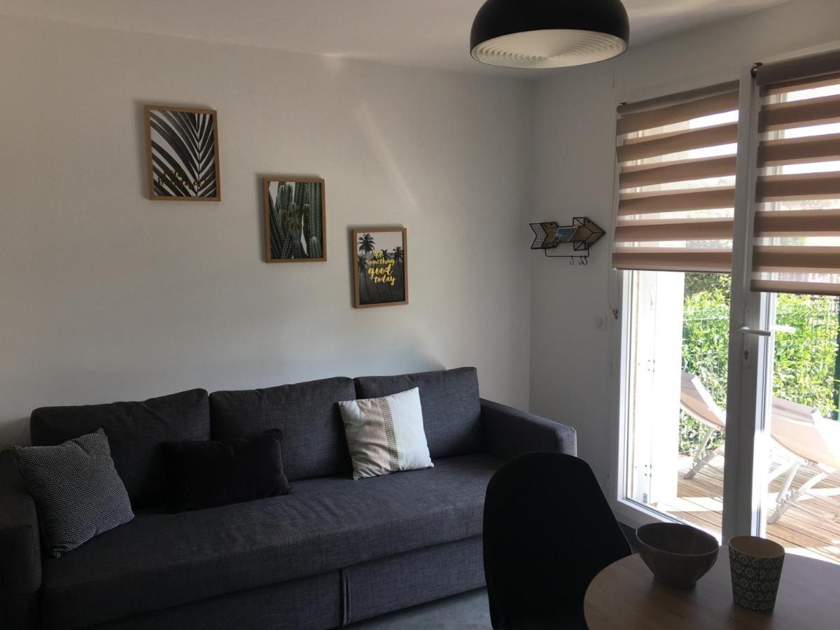 Studio Front De Mer Avec Terrasse Et Acces Direct Plage A Merville-Franceville - Fr-1-487-329 Dış mekan fotoğraf